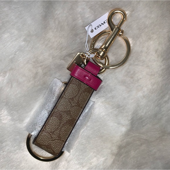 NEW! COACH Trigger Snap Bag Charm Double End Valet Key Ring Rainbow Heart NWT! - Picture 5 of 16